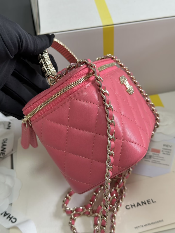 Cc new arrival 24B bucket bag pink - Image 13