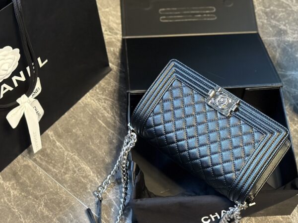 CC new arrival Leboy caviar leather size: 25 cm - Bild 13