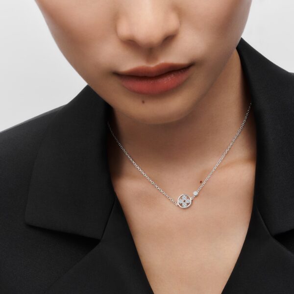 Idylle Blossom White Gold and Diamond Pendant - Bild 3