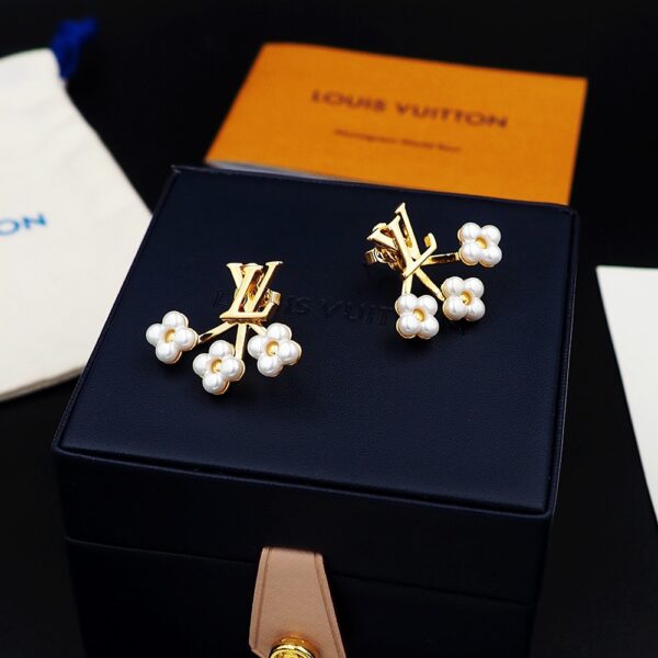 Lv New Arrival Earring 0003 - Image 3