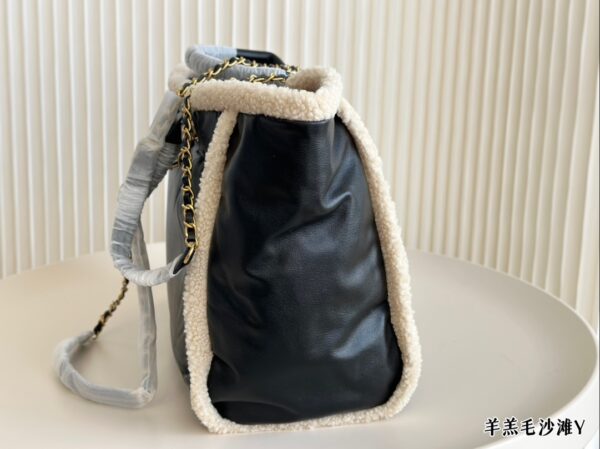Cc new arrival tote bag size: 41*31cm - Billede 2