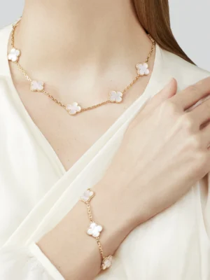 Van Cleef Arpels Jewelry